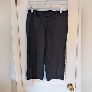 Ann Taylor Size 4 Black Capri Pants  Cropped Dress Pants